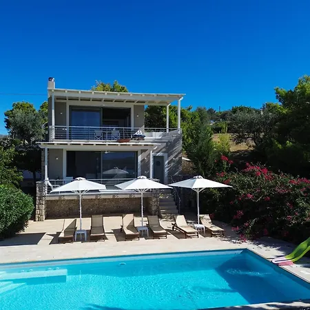 Portoheli Terra & Mare Villas, Two Combined Rozaíika