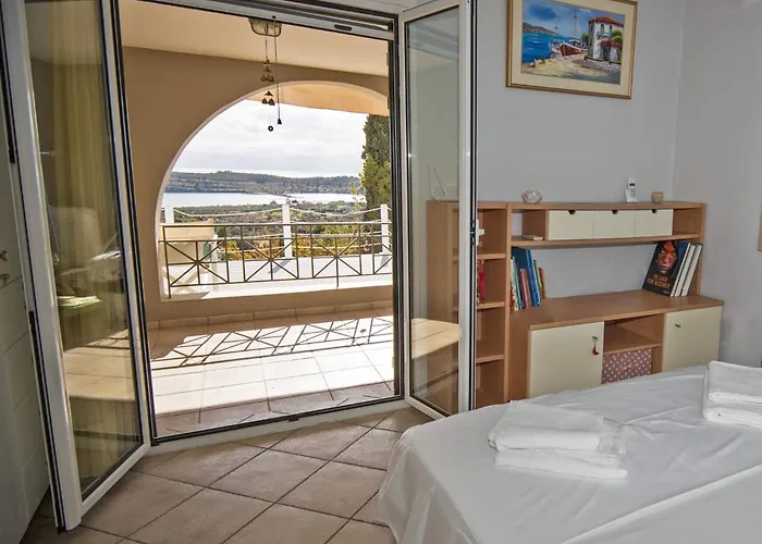 Portoheli Terra & Mare Villas, Two Combined וילה *